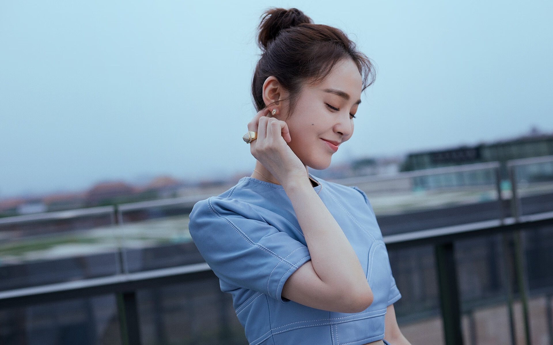 河床连续保持不败，河床逐渐抬高形成什么