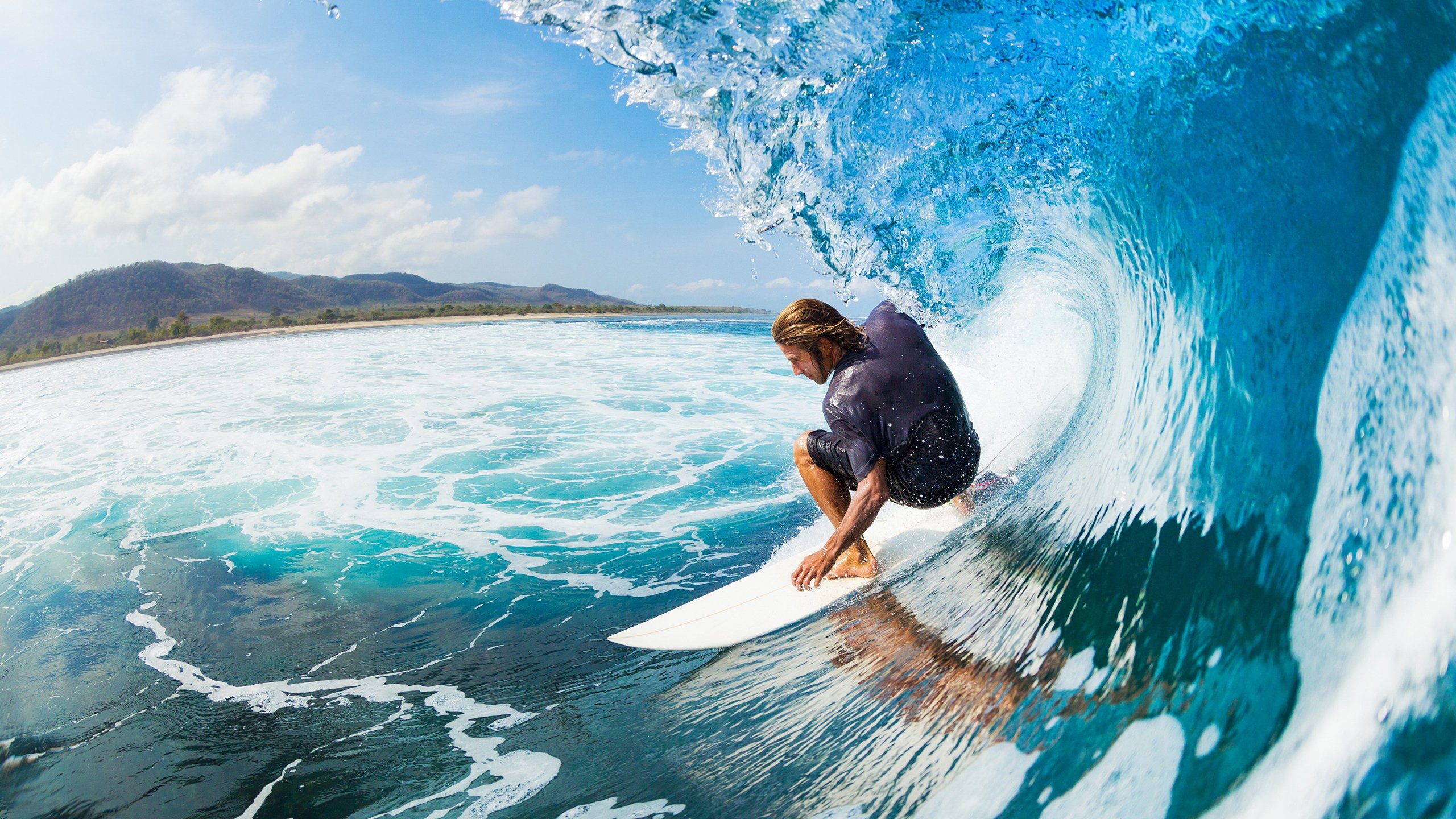 爱游戏app-库里：大师级远投，使联盟战术趋势由“内线”转向“外线”！，库里 超远